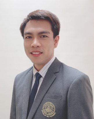 นายธนวัฒน์ ทองแก้ว