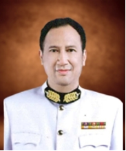 รองศาสตราจารย์ธนชาติ นุ่มนนท์